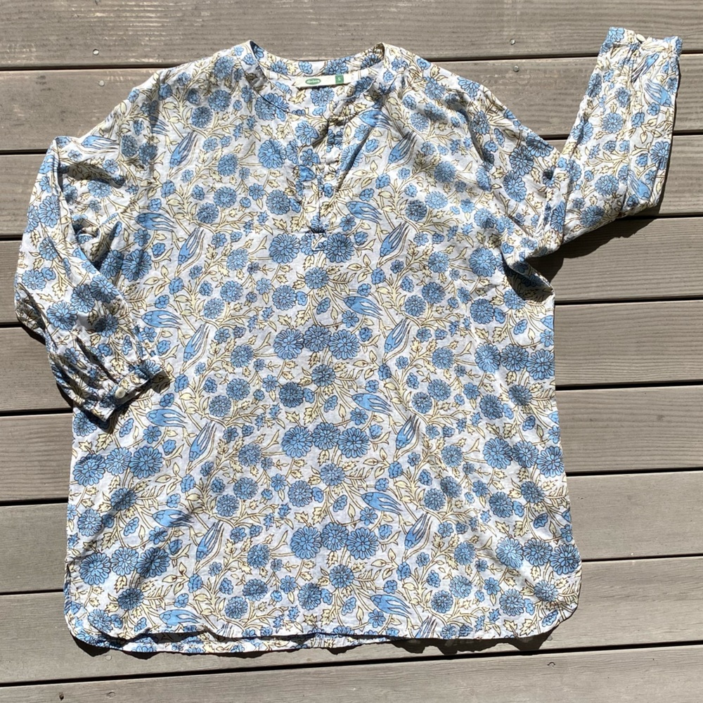 Dolma Top, Size Small